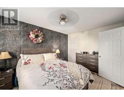 51 GREENWAY BOULEVARD - 16