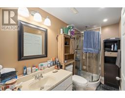 51 GREENWAY BOULEVARD - 21