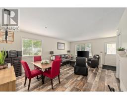 51 GREENWAY BOULEVARD - 8