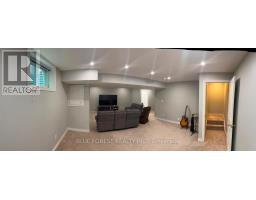 3 - 410 AMBLESIDE DRIVE - 29