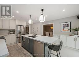 38 DISSING CRESCENT - 15