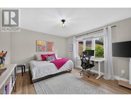 24 - 65 FIDDLERS GREEN ROAD - 23