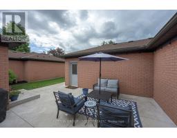 24 - 65 FIDDLERS GREEN ROAD - 31