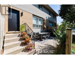 60 - 35 WATERMAN AVENUE - 28