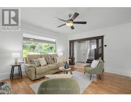 925 MAITLAND STREET - 7
