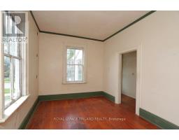 15 COVE ROAD - 5