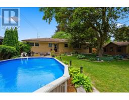 473 PINETREE DRIVE - 43
