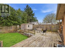 70 TALAVERA CRESCENT - 39