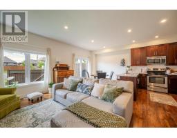 14 - 292 FALCON DRIVE - 13