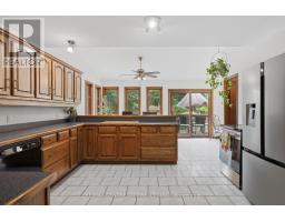 85 STUART STREET - 6