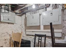 485 ENGLISH STREET - 27
