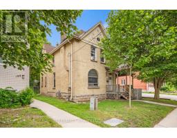 202 SYDENHAM STREET - 1
