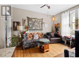 202 SYDENHAM STREET - 21