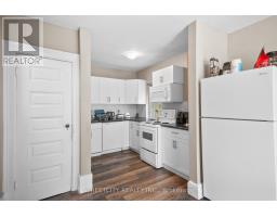 202 SYDENHAM STREET - 9