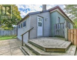 52 EASTMAN AVENUE - 44
