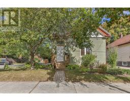 52 EASTMAN AVENUE - 5