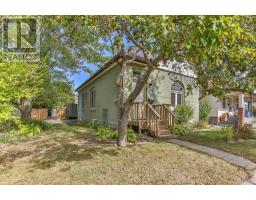 52 EASTMAN AVENUE - 8