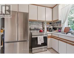 384 REGAL DRIVE - 14