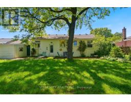 384 REGAL DRIVE - 36