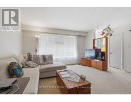 384 REGAL DRIVE - 7