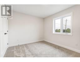 36 HAWKS GATE - 21