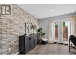 55 - 70 CHAPMAN COURT - 10