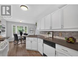55 - 70 CHAPMAN COURT - 14
