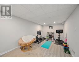 55 GRENFELL COURT - 24