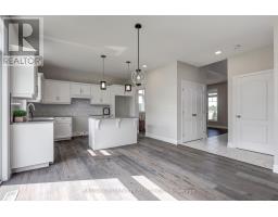 58 ASPEN PARKWAY - 13