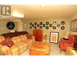 9931 PRINCE PHILLIP STREET - 20