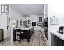 13 RIVER OAKS DRIVE - 9