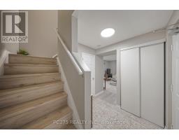 E37 - 12 HOLBORN DRIVE - 26