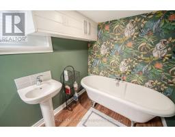 194 BELGRAVE AVENUE - 23