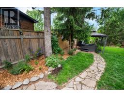 194 BELGRAVE AVENUE - 28
