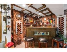 63 CONDOR COURT - 35