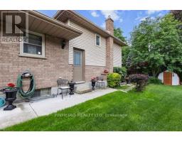 63 CONDOR COURT - 36