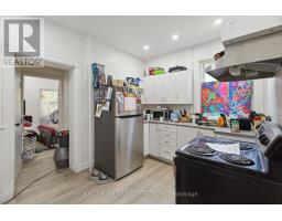 33 STATION STREET - 18