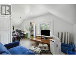33 STATION STREET - 31