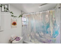 33 STATION STREET - 37