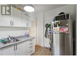 33 STATION STREET - 9