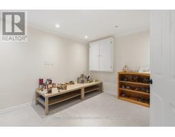 111 LOBO LANE - 33