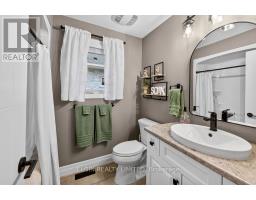 40 GLENGARIFF DRIVE - 23