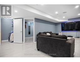 676 GUINESS WAY - 32