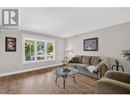 532 HIGHVIEW DRIVE - 2