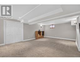 532 HIGHVIEW DRIVE - 24