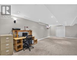 532 HIGHVIEW DRIVE - 25