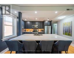 401 - 280 QUEENS AVENUE S - 17