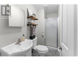 1032 TRAFALGAR STREET - 13