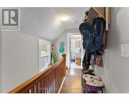 1032 TRAFALGAR STREET - 20