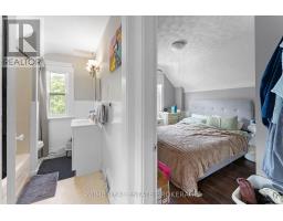 1032 TRAFALGAR STREET - 27